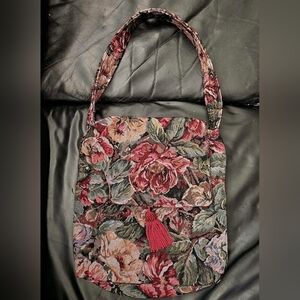 Vintage Maureen Kealy Custom Made In Canada Floral Tapastry Flap Shoulder Bag